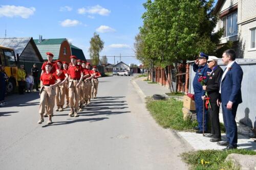 Ряжск.-Парад-у-дома-ветеранов-12