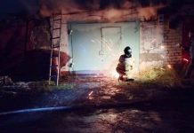 В Ряжске горели гаражи, один из владельцев с ожогами в реанимации