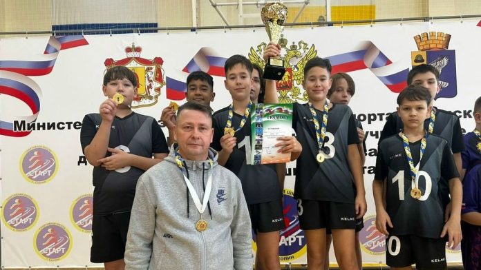 Ряжские волейболисты завоевали золото на областном первенстве1_1