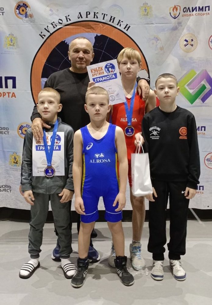 Ряжск. Борцы завоевали бронзу на кубке Арктики