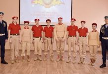 Курсанты десантного училища во время лыжного перехода посетили Ряжск