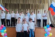 В Ряжском колледже прошел конкурс военно-патриотической песни «Поем хором вместе»